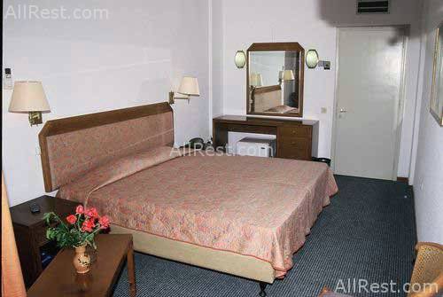 Radovas Hotel 7
